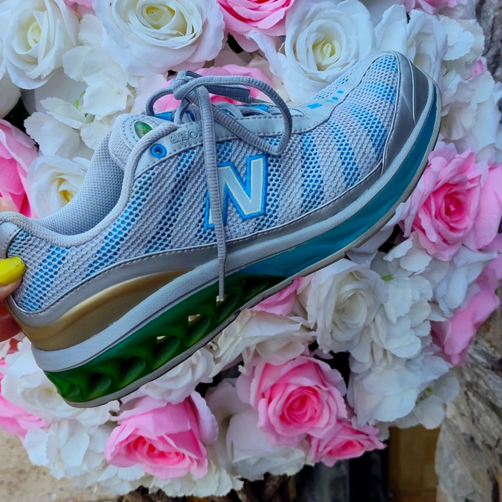 New balance zips 7.5